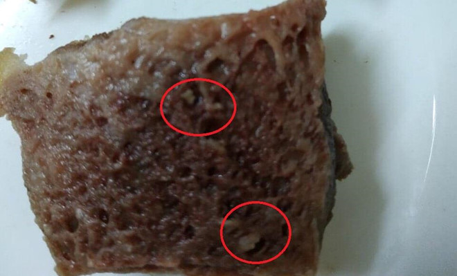 Ba noi tro phat hien thit be cua sieu thi Big C co gioi