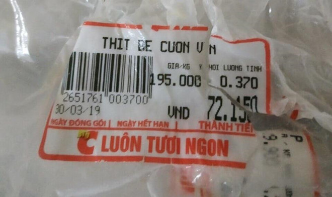 Ba noi tro phat hien thit be cua sieu thi Big C co gioi-Hinh-2