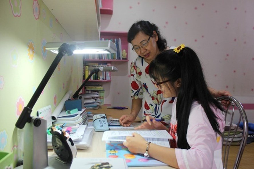 Thu khoa vao lop 10 cua Ha Noi “khong mang” truong chuyen