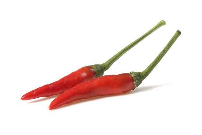 Ớt đỏ: Người ta thường tin rằng ớt đỏ là một trong những nguyên nhân gây viêm loét dạ dày. Trên thực tế, ăn ớt đỏ giúp ngăn ngừa sự phát triển của các vết loét vì chất capsaicin có trong ớt đỏ kích thích các cơ chế bảo vệ thành dạ dày.
