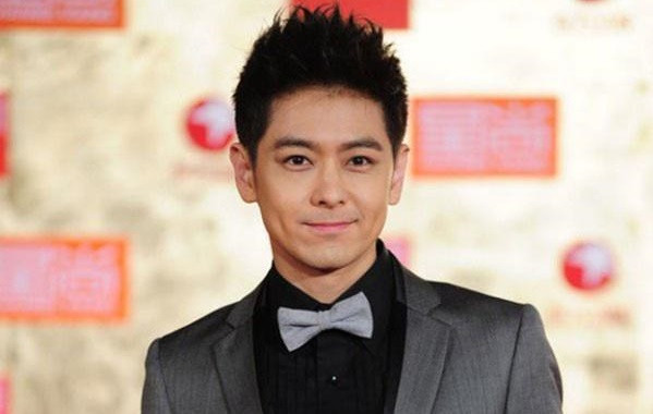 44 tuoi Lam Chi Dinh van tre dep nhu nam than nho bi quyet nay