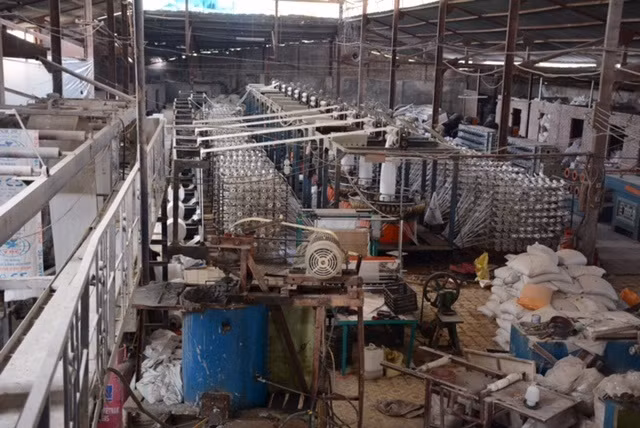 Tuyen duong dat nhat Yen Bai bi kien-Hinh-3