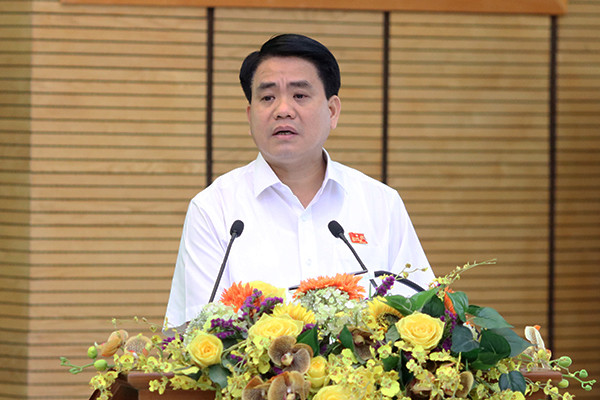 Nha 8B Le Truc: Chu tich Ha Noi noi chu dau tu rat cun, phai dap cung dap