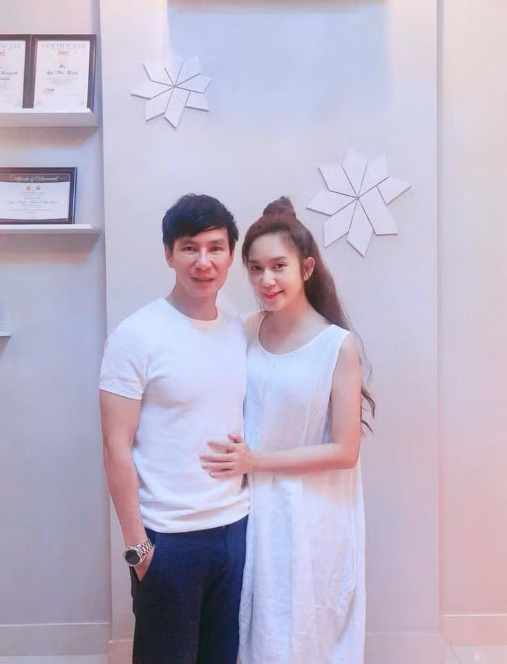 Chia sẻ về việc thường xuyên mặc đồng phục gia đình, Minh Hà cho biết việc này có ý nghĩa rất lớn.