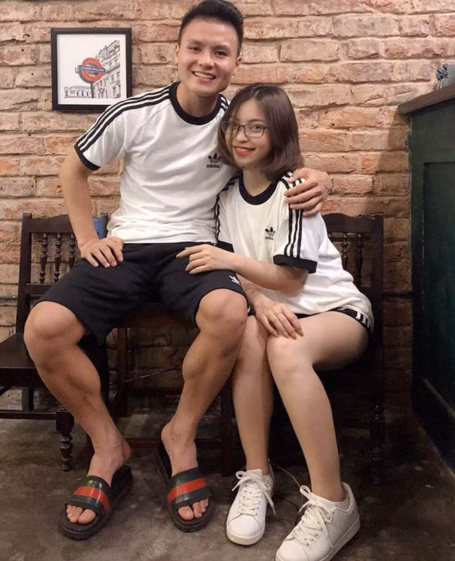 Trước đó, cô nàng từng để kiểu tóc ngắn khá trẻ trung, cá tính.