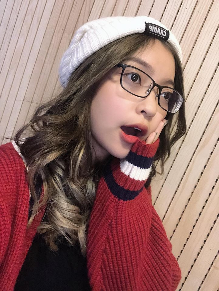 Kiểu tóc mới của bạn gái Quang Hải nhận được hàng ngàn lời khen từ người hâm mộ.