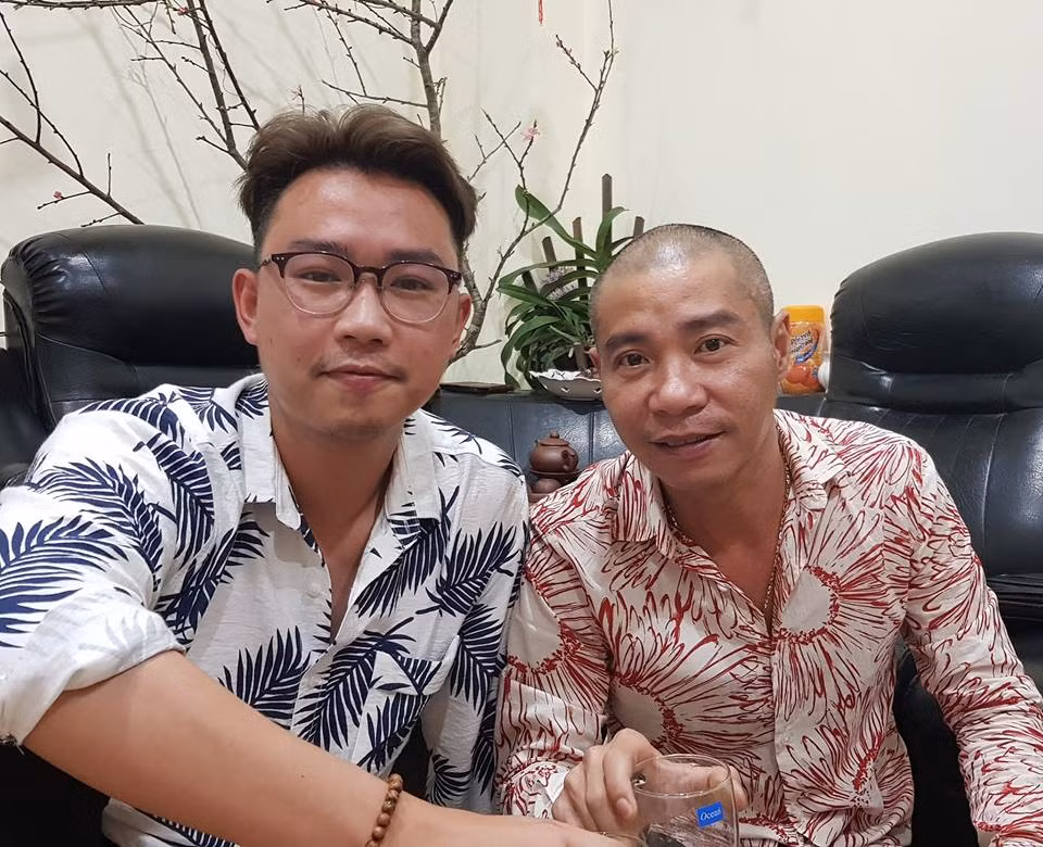 Ngoài đời, Minh Tít có phong cách thời trang trẻ trung và lãng tử.