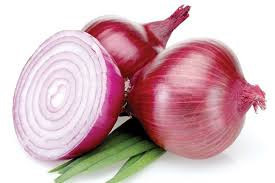 Những thực phẩm như tỏi tây, hẹ, hành tây thường kém hấp thu và làm tăng lượng nước trong ruột, sinh ra hơi và đầy bụng.