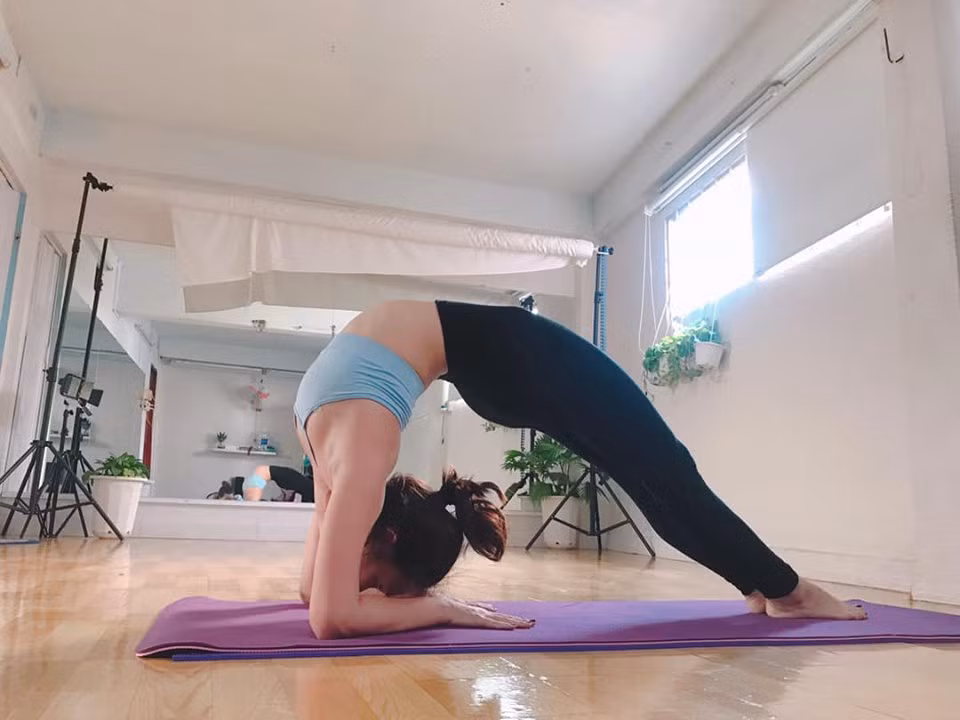 Để giảm mỡ và tăng cơ, nữ ca sĩ luôn cố gắng duy trì lịch tập trung bình từ 2-3 buổi/tuần. Nếu bận đi diễn hoặc công tác xa, khi trở về, cô sẽ tập bù những ngày còn thiếu.