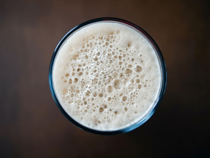 Sữa: Đây là một nguồn thực phẩm chay cung cấp vitamin B12. Cứ mỗi 250 ml sữa sẽ bao gồm 1,2-1,4 mcg vitamin B12. Vì vậy, hãy bắt đầu uống sữa mỗi ngày để tránh thiếu vitamin B12.