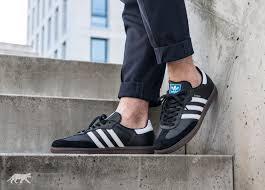 Chính thiết kế đơn giản tiện dụng đã khiến nó trở nên không bao giờ lỗi mốt, cho dù là ở hiện tại, hay 66 năm về trước. Đây là lựa chọn phù hợp cho những chàng trai, cô gái yêu thích sự năng động, khỏe khoắn.