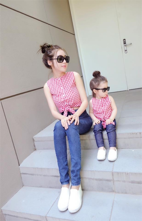 Từ trang phục đến phụ kiện đều chất lừ.