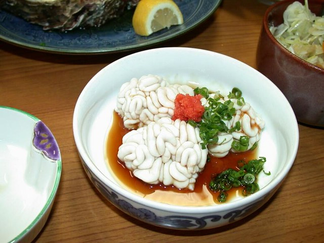 Nếu không thể ăn sống Shirako thì thực khách có thể chiên hoặc hấp, mùi vị ngon không kém. Đây thực sự là món ăn không thể thiếu khi muốn trải nghiệm ẩm thực Nhật Bản.