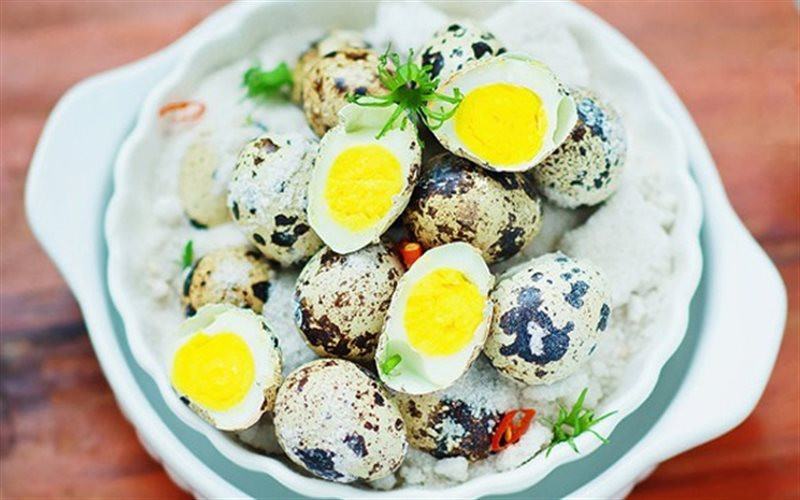 Điều trị rối loạn tình dục: Trứng sở có nhiều vitamin hữu ích, các nguyên tố vi lượng và vĩ mô, khoáng chất, axit amin và rất nhiều protein tốt. Những yếu tố này giúp tăng ham muốn tình dục và thậm chí giúp điều trị rối loạn cương dương.