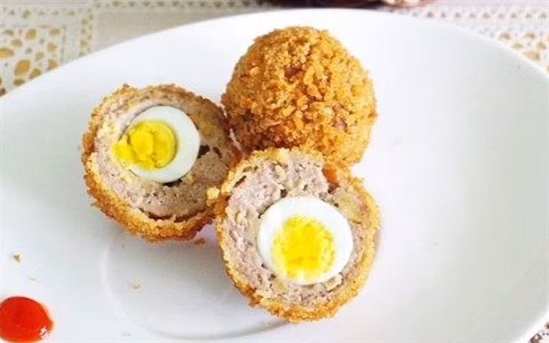 Tăng miễn dịch: Trứng chim cút cải thiện hệ thống miễn dịch của bạn. Chúng làm sạch máu khỏi độc tố và kim loại nặng, tăng cường độ tinh khiết của máu, tăng cường trí nhớ và tăng hoạt động của não.