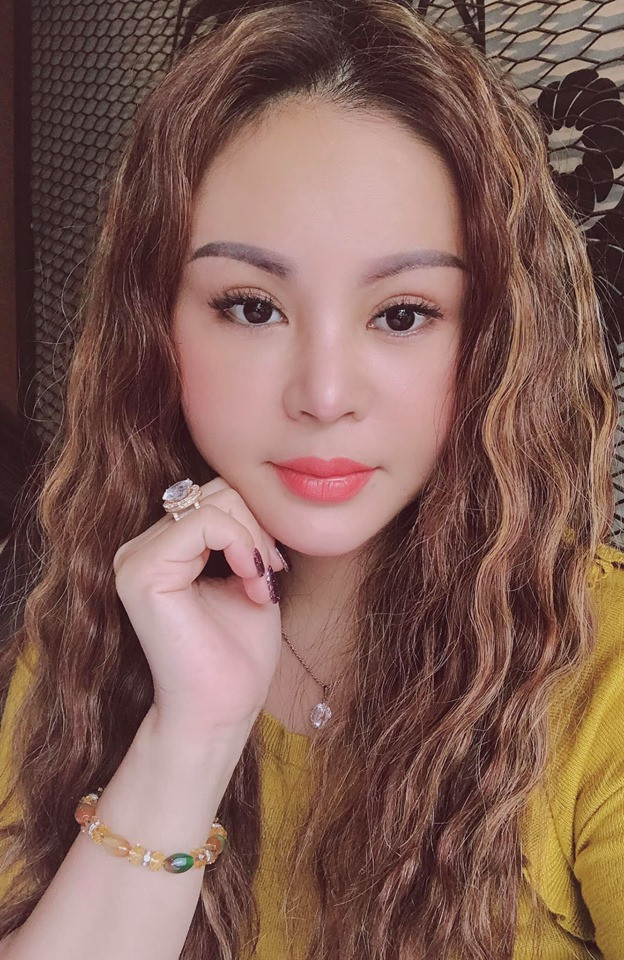 Bat ngo nhan sac ngay cang xinh cua Le Giang sau nhieu lan tham my