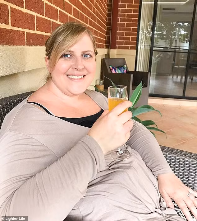 Giam thanh cong 25kg trong 6 thang de mac vua vay cuoi nho hon 3 size-Hinh-2