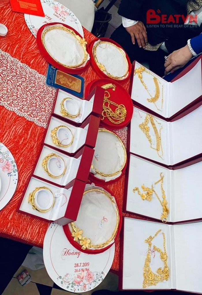 Choang vang cua hoi mon tinh voi cung duoc hon 1kg vang cua co dau Tra Vinh-Hinh-3