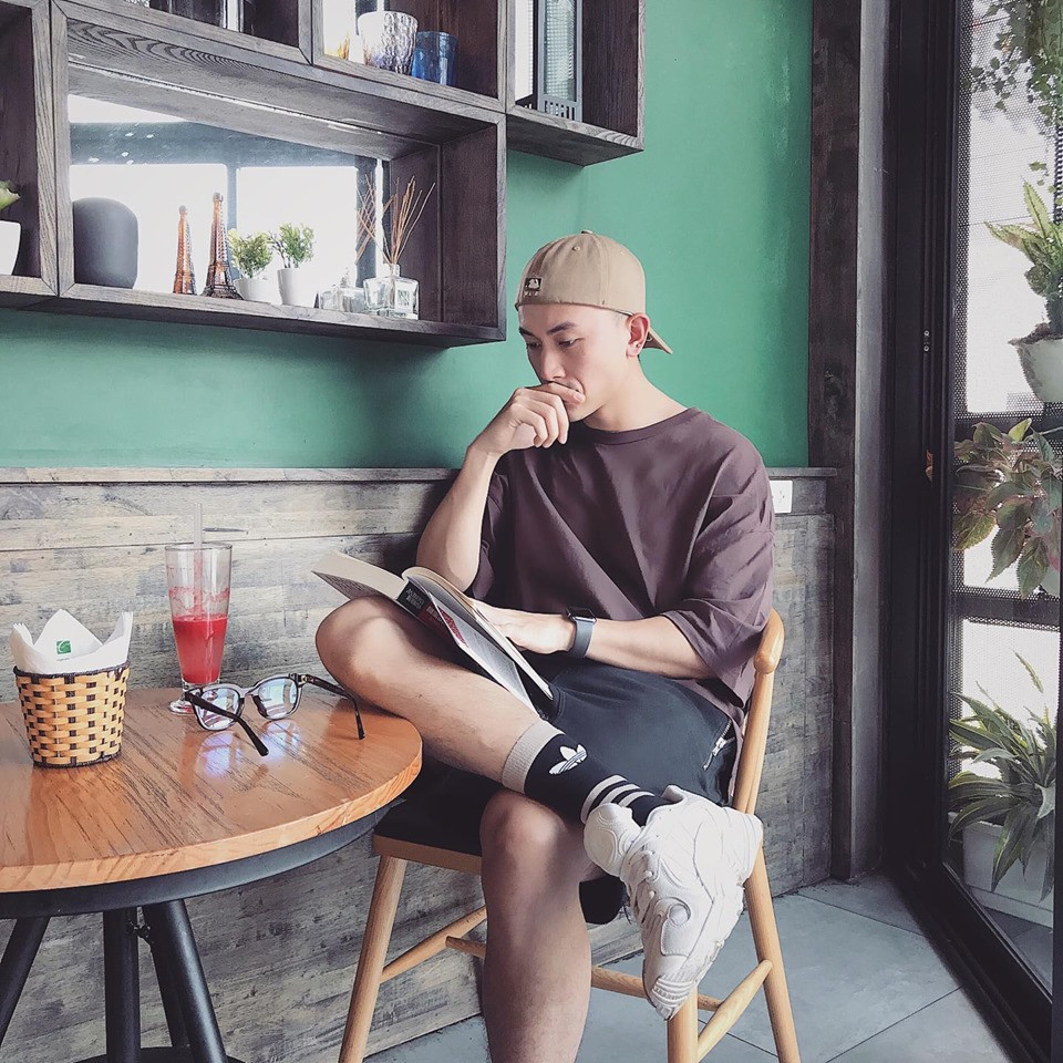 Có thể thấy, phong cách thời trang của Anh Vũ thường hướng tới sự khỏe khoắn, nam tính.