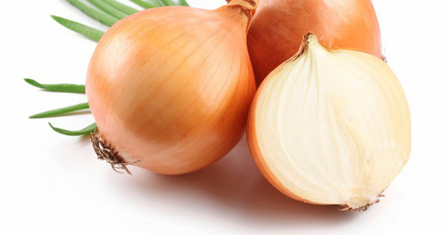 Hành tây giúp cải thiện sự thèm ăn và chuyển hóa các chất dinh dưỡng từ thức ăn vào ruột non tốt hơn, đảm bảo cho hệ tiêu hóa hoạt động nhịp nhàng.