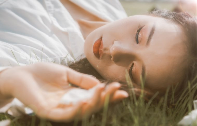 Bat ngo 5 nguyen nhan phu nu ngoai tinh: Day la ly do dang thong cam?