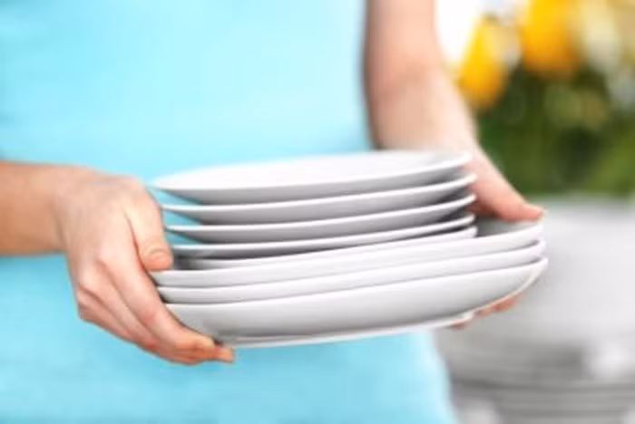 Một trong những điều đáng chú ý trong bữa ăn của người Nhật là khẩu phần ăn của họ rất nhỏ. Việc cho trẻ ăn trong đĩa nhỏ và cho chúng tự lấy thức ăn theo ý thích rất hữu dụng trong việc đảm bảo cân bằng dinh dưỡng và giữ mức tiêu thụ thức ăn hợp lý.