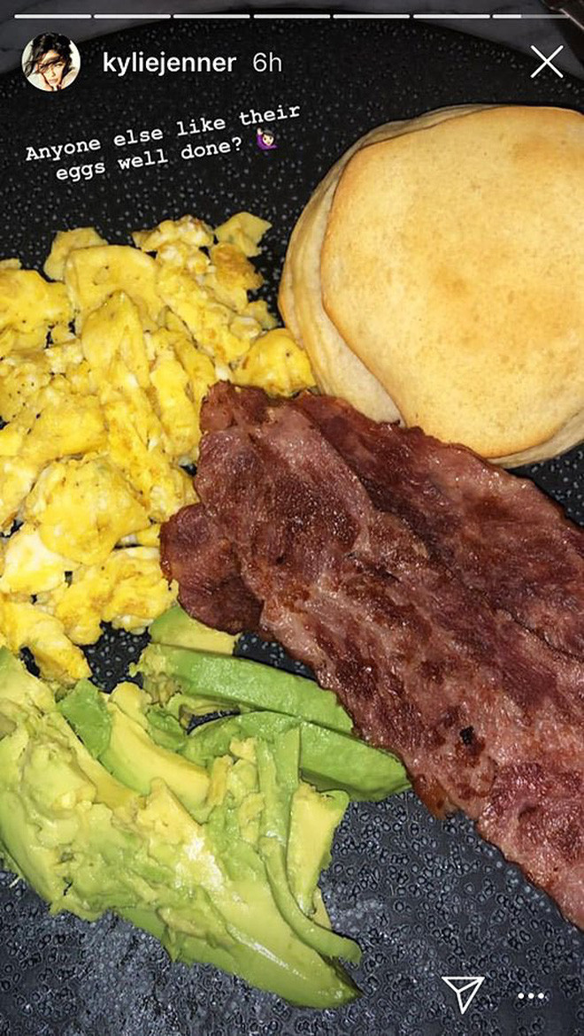 Bi quyet an sang nhu nguoi dep Kylie Jenner de co voc dang dong ho cat-Hinh-3