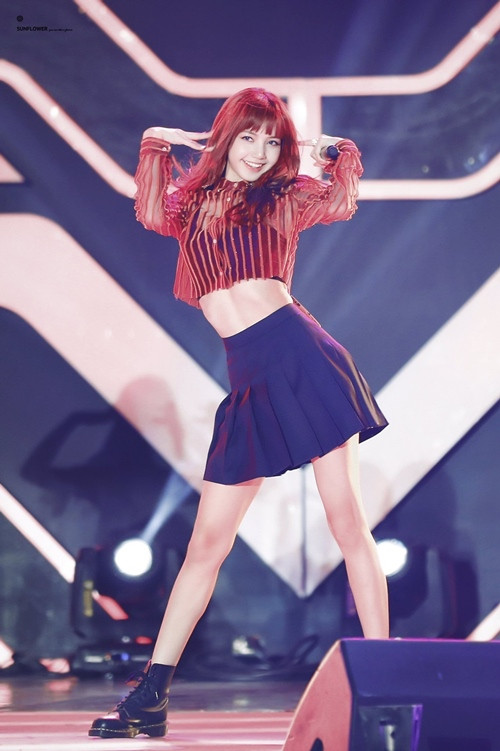 Cũng như các thành viên còn lại trong nhóm, Lisa có thể ăn rất khỏe nhưng luôn phải hạn chế lượng thức ăn nạp vào cơ thể mỗi bữa để đảm bảo không tích mỡ bụng.