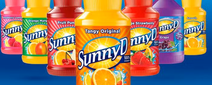 Nước ép trái cây được cho là khỏe mạnh, có lượng calo thấp và ít đường. Tuy nhiên, loại nước ép này thực tế có hương vị nhân tạo với hàng tấn đường và các hóa chất khác. Với tất cả các loại đường và hóa chất, nó có thể gây ra bệnh béo phì và các vấn đề về tim mạch.