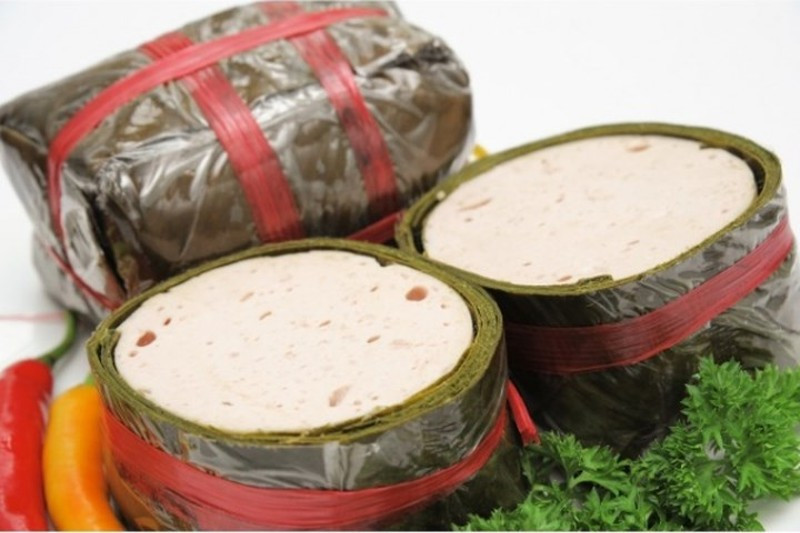 Các loại giò chả mua về nên để trong ngăn đá tủ lạnh, khi dùng thì cho vào túi nilon buộc kín, rồi ngâm nước để rã đông. Giò chả được bảo quản bằng cách này có thể để lâu được khoảng từ 10 ngày đến 2 tuần.