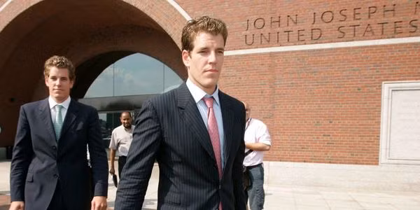 9 scandal 'khung' tri gia tien ti trong lich su mang xa hoi Facebook-Hinh-2