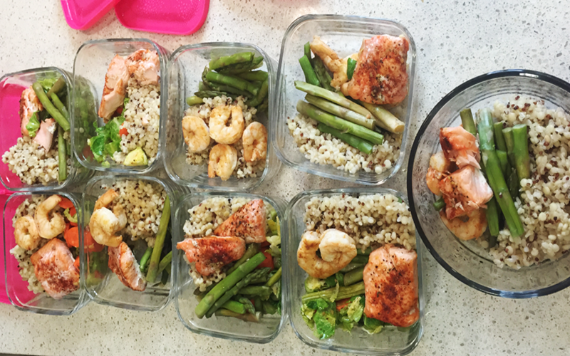 Lời khuyên: Nên ăn thực phẩm giàu calo và chất xơ nhiều lần trong ngày. Chia bữa ăn thành 5- 6 nhỏ mỗi ngày giúp cung cấp đủ chất dinh dưỡng cần thiết mà không gây áp lực lên phổi.