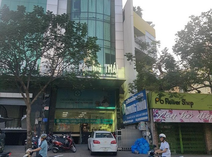 Diem mat cac phong kham bi to ve benh, moc tien benh nhan o TP. HCM-Hinh-4