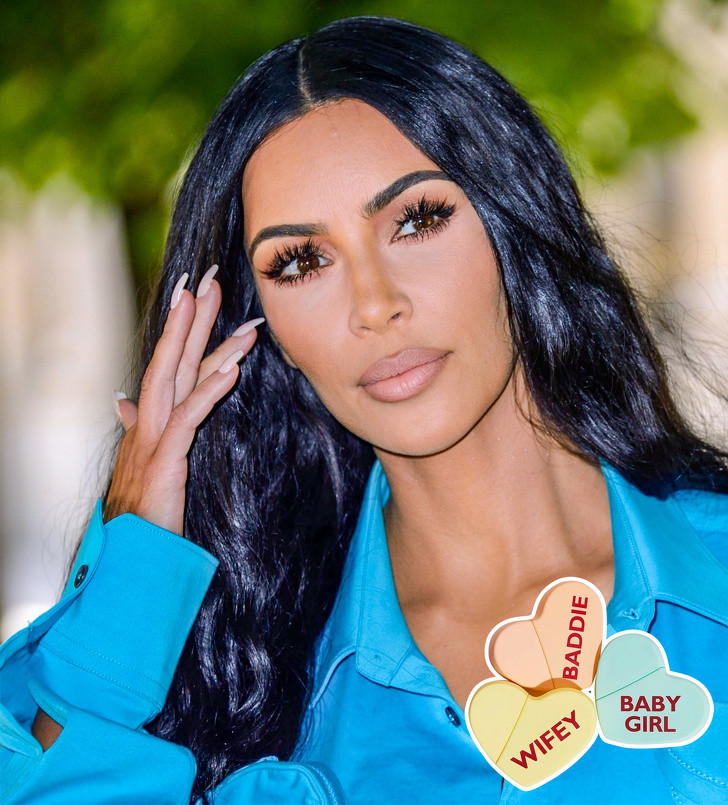 Kim Kardashian cũng tự sản xuất dòng nước hoa của riêng mình cho phụ nữ trong vài năm nay. Trong số tất cả sản phẩm nước hoa, cô có 3 loại yêu thích có tên Wifey, Baddi và Baby Girl.