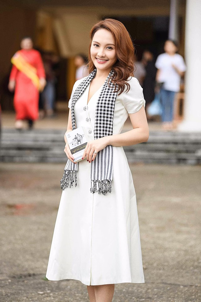 Áp dụng cách tắm bia này 2-3 lần/tuần sẽ cho bạn làn da trắng sáng, mịn màng và khỏe mạnh sâu từ bên trong, bảo vệ da khỏi ánh nắng cũng như các tác nhân xấu ngoài môi trường tốt hơn.