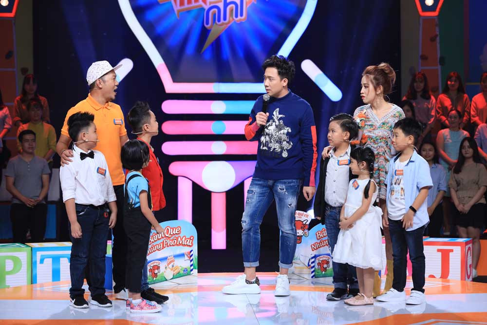 Tran Thanh “soi mau” khi Long Dep Trai cong khai “doi cuop” Hari Won-Hinh-4