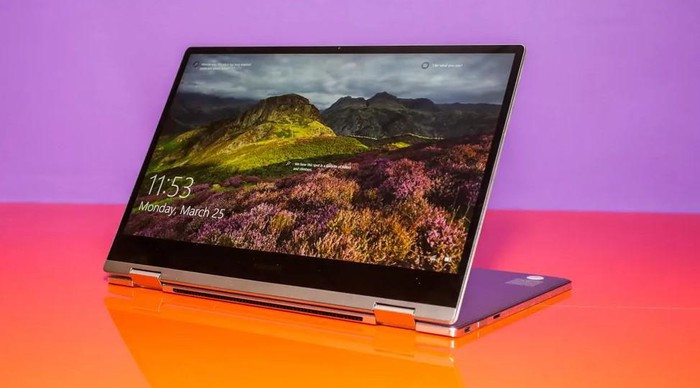 Samsung Notebook 9 Pro 2019 là một thiết bị 2 trong 1 mỏng, nhẹ với thời lượng pin 12h30 (750 phút), cộng với hiệu năng mạnh mẽ cho kích thước của nó.