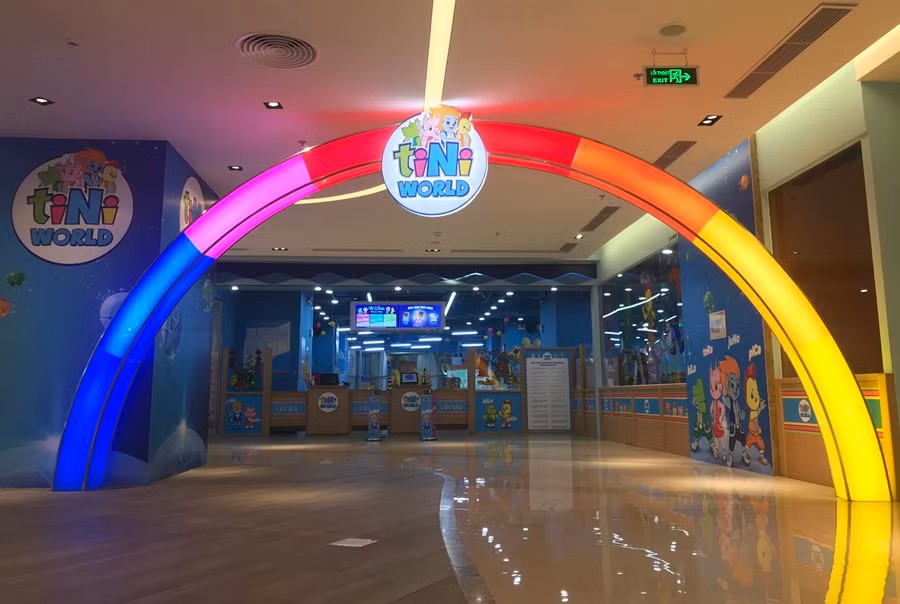 Khu vực này mọi khi rất đông trẻ em đến vui chơi...