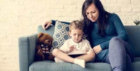 An toan tren mang: Cha me hay tro chuyen va lam ban cung con