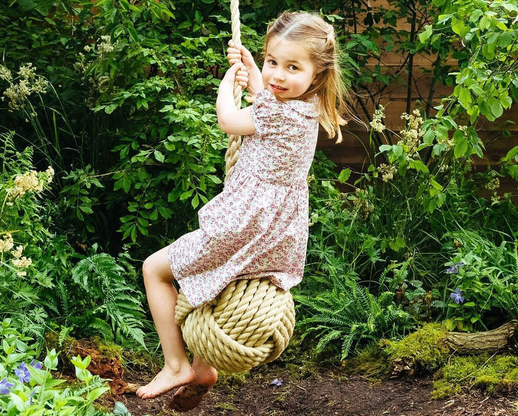 Tai sao cha me 'luoi' giup tre vao doi de dang hon?