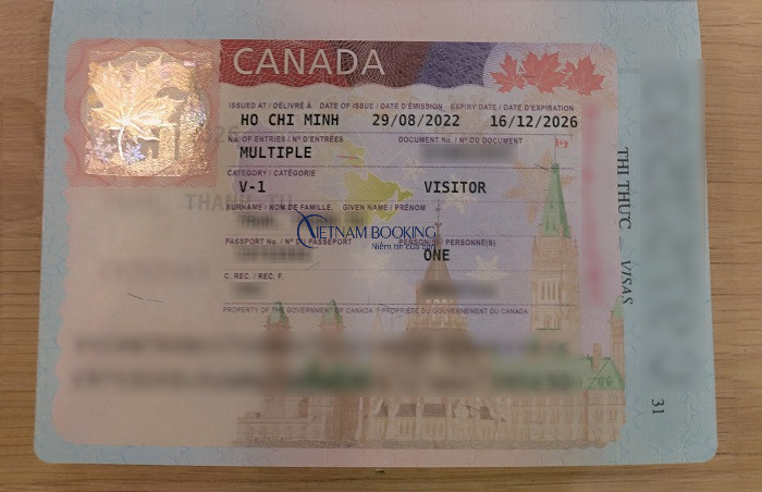 Lần chiếm đoạt nhiều nhất là 2,6 tỷ đồng. Thường nói đang sang thăm mẹ ở Hong Kong thì bị "mắc kẹt" do anh em bất hòa, xé hết giấy tờ tùy thân vì mâu thuẫn tranh chấp quyền thừa kế tài sản hơn 200 tỷ đồng bố để lại. Thường muốn vay tiền anh K. để làm lại giấy tờ đi về Canada, lấy được tiền thừa kế sẽ trả. Xuyên suốt vụ lừa đảo, Thường chi 2 tỷ đồng gửi lại anh K. để tỏ ra "có gia thế khủng". Cô ta mua các món quà đắt tiền tặng người thân của anh K. dịp sinh nhật, gửi tiền hỏi thăm sức khỏe, mừng tuổi dịp Tết... (Ảnh minh họa, nguồn Internet)