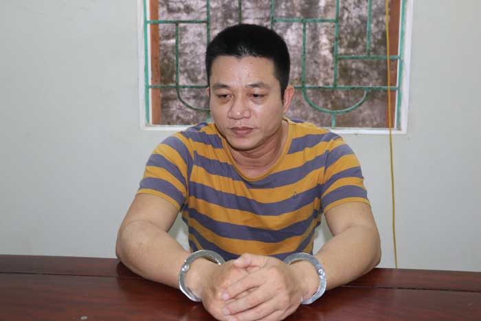  Dùng ảnh ô tô trên mạng rao bán, lừa đảo chiếm đoạt tài sản: Do muốn có tiền tiêu xài, Nguyễn Ngọc Tú (SN 1982, trú xóm 7, xã Nghi Phong, huyện Nghi Lộc, tỉnh Nghệ An) đã lấy ảnh ô tô trên mạng, sau đó rao bán trên các trang mạng xã hội lừa đảo chiếm đoạt tài sản gần 200 triệu đồng. Ngày 10/10/2023, Tú bị Công an huyện Nghi Lộc khởi tố.