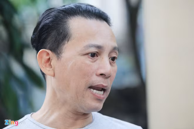 Ngoc Trinh phai ban nha, tram cam vi vu kien Nha hat kich