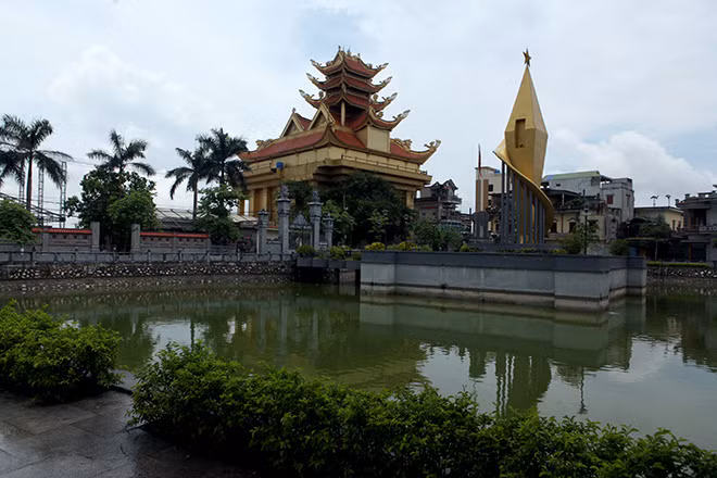 Choang ngop lang Meo toan biet thu giua canh dong que lua-Hinh-3