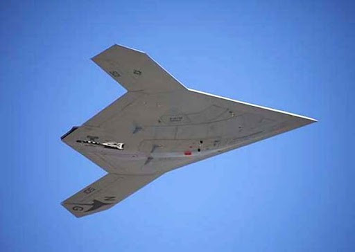 Biểu tượng "Con dơi trắng" cũng xuất hiện trên huy hiệu của phi đội trinh sát 74. Đơn vị này thành lập đầu năm 2020 để huấn luyện cho việc tiếp nhận RQ-180 sau khi đội đặc nhiệm số 5 được kích hoạt tại căn cứ không quân Beale ở California vào năm 2018.