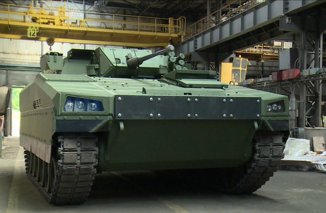 Trừ khi có những thay đổi lớn hơn, cơ cấu của lực lượng mặt đất Ba Lan sẽ bao gồm 4 lữ đoàn thiết giáp, 5 lữ đoàn cơ giới hóa, 1 lữ đoàn bộ binh sơn cước và 1 lữ đoàn phòng thủ bờ biển, từ đó, các chuyên gia dự đoán, sẽ có nhu cầu khoảng 1.000 xe Borsuk. Nhiều nguồn tin dự đoán, 800-1000 IFV và tới 800 phiên bản chuyên dụng sẽ được sản xuất. Truyền thông Ba Lan ước tính chi phí khởi điểm của IFV mới là 25 triệu zloty (tương đương 6,45 triệu USD) và giá thành cao của các IFV mới có thể trở thành vấn đề nghiêm trọng đối với tổ hợp công nghiệp-quân sự và Quân đội Ba Lan.