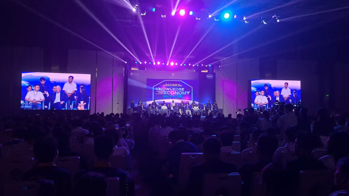 Chu tich WEF chia se 5 yeu to tro thanh nha lanh dao tre-Hinh-3