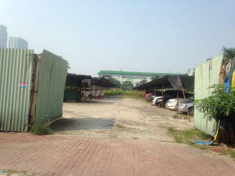 Vị này nhấn mạnh ngày 24/6/2017, UBND TP. Hà Nội đã có quyết định chấp thuận nhà đầu tư thực hiện dự án này là Bảo Việt. Theo quyết định, thời gian chuẩn bị đầu tư là quý I/2017 đến quý IV/2017. Giai đoạn thực hiện đầu tư là quý I/2018 đến quý III/2020 và bắt đầu đưa vào khai thác, sử dụng là quý IV/2020. Ảnh: KTNT. Vị này nhấn mạnh ngày 24/6/2017, UBND TP. Hà Nội đã có quyết định chấp thuận nhà đầu tư thực hiện dự án này là Bảo Việt. Theo quyết định, thời gian chuẩn bị đầu tư là quý I/2017 đến quý IV/2017. Giai đoạn thực hiện đầu tư là quý I/2018 đến quý III/2020 và bắt đầu đưa vào khai thác, sử dụng là quý IV/2020. Ảnh: KTNT.