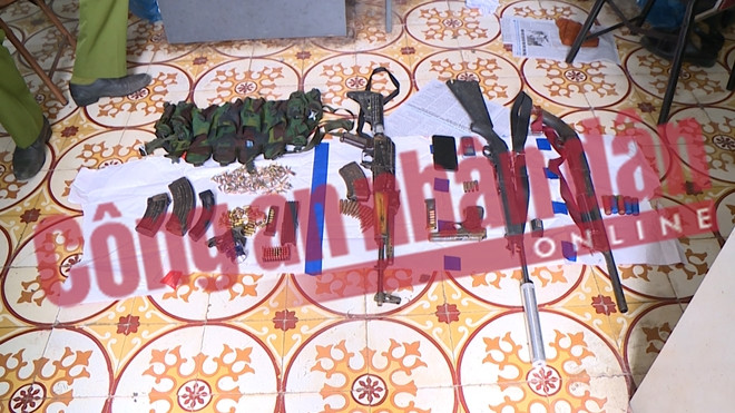 Tang vật thu giữ của các đối tượng truy nã.