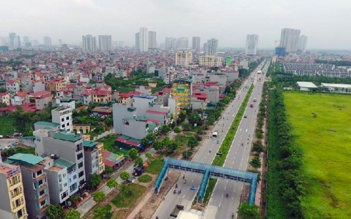 Tuyến đường có chiều dài 2,85 km, mặt cắt ngang 30m, kết nối với đường Vành đai 2, đi qua Vành đai 2,5 và nối với Vành đai 3. Tạm tính, mỗi km đường này cũng "ngốn" 500 tỷ đồng. Ảnh: Thương gia Online.